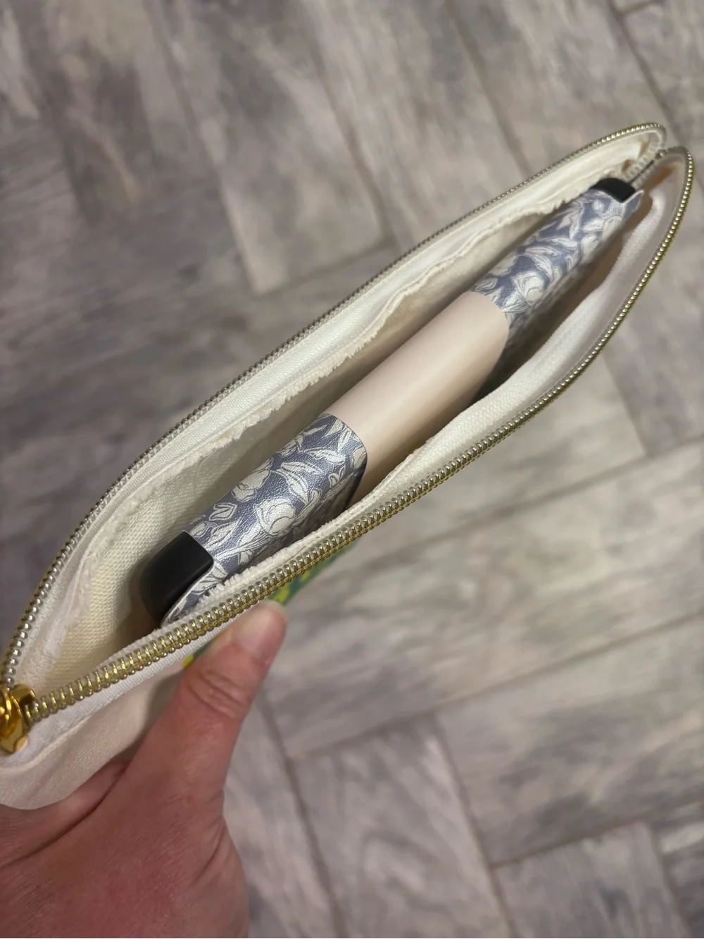 Floral kindle case